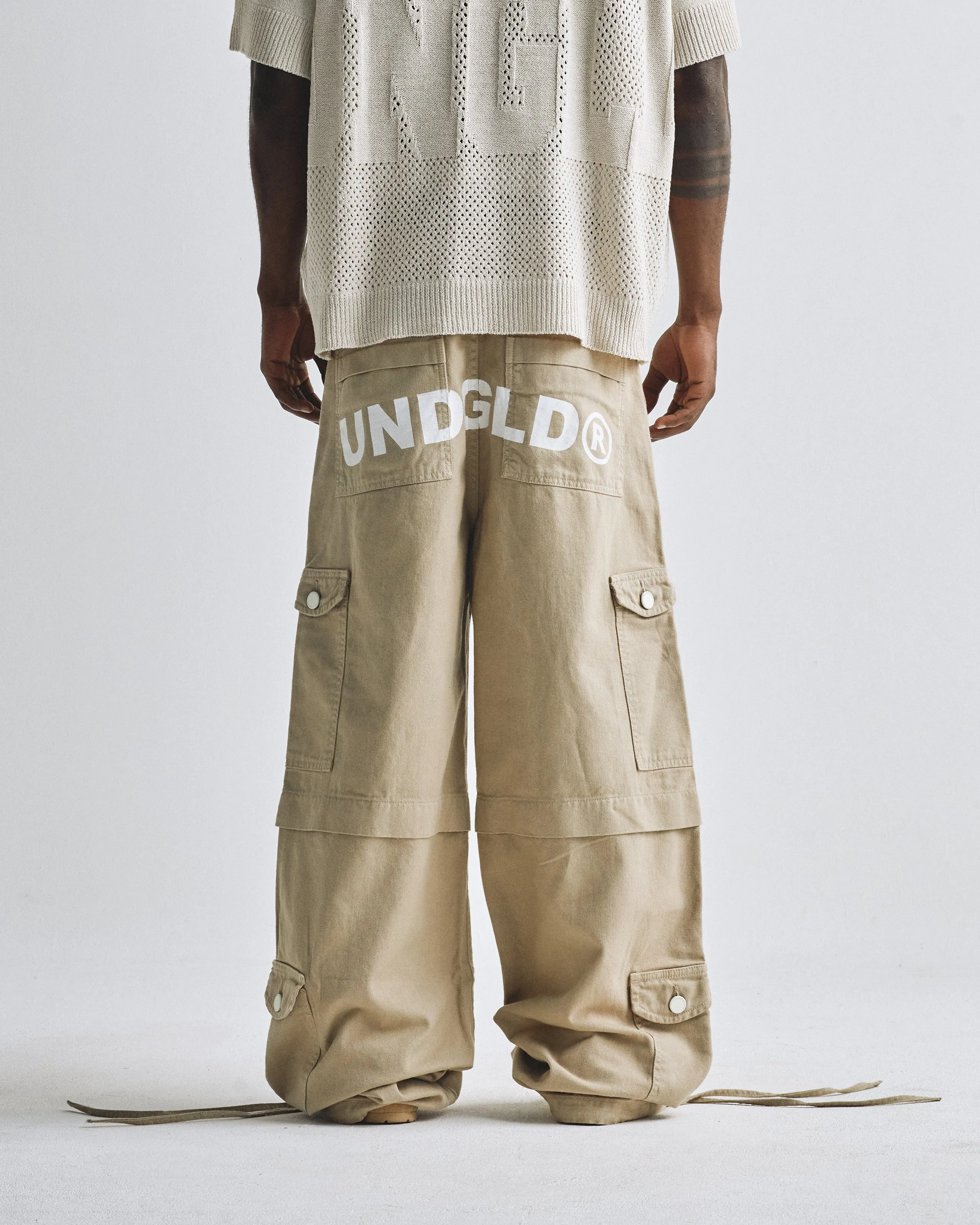 Basics UNDGLD Wide Cargo Pants Cream