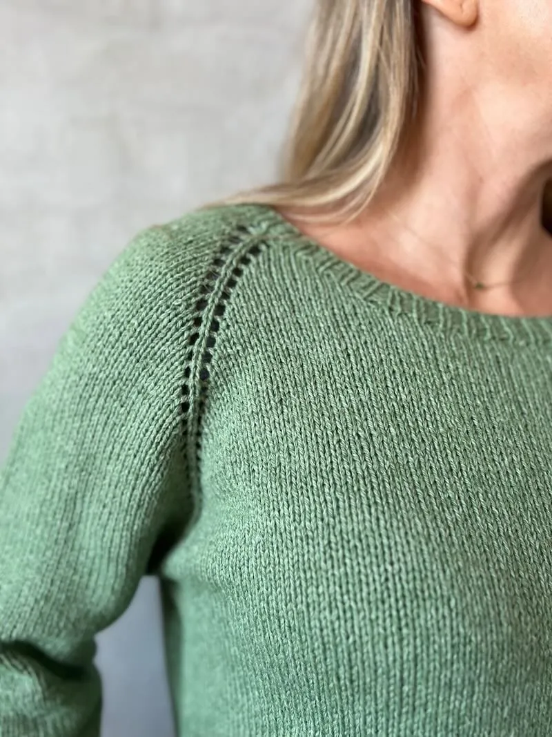 Chili ruffle sweater by Önling, knitting pattern