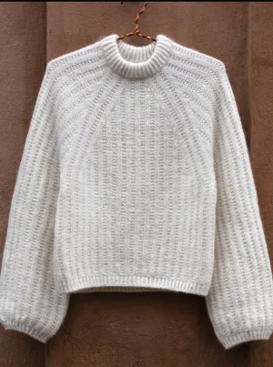 Klint Classic sweater af Anne Ventzel, No 1 garnpakke (uden opskrift)