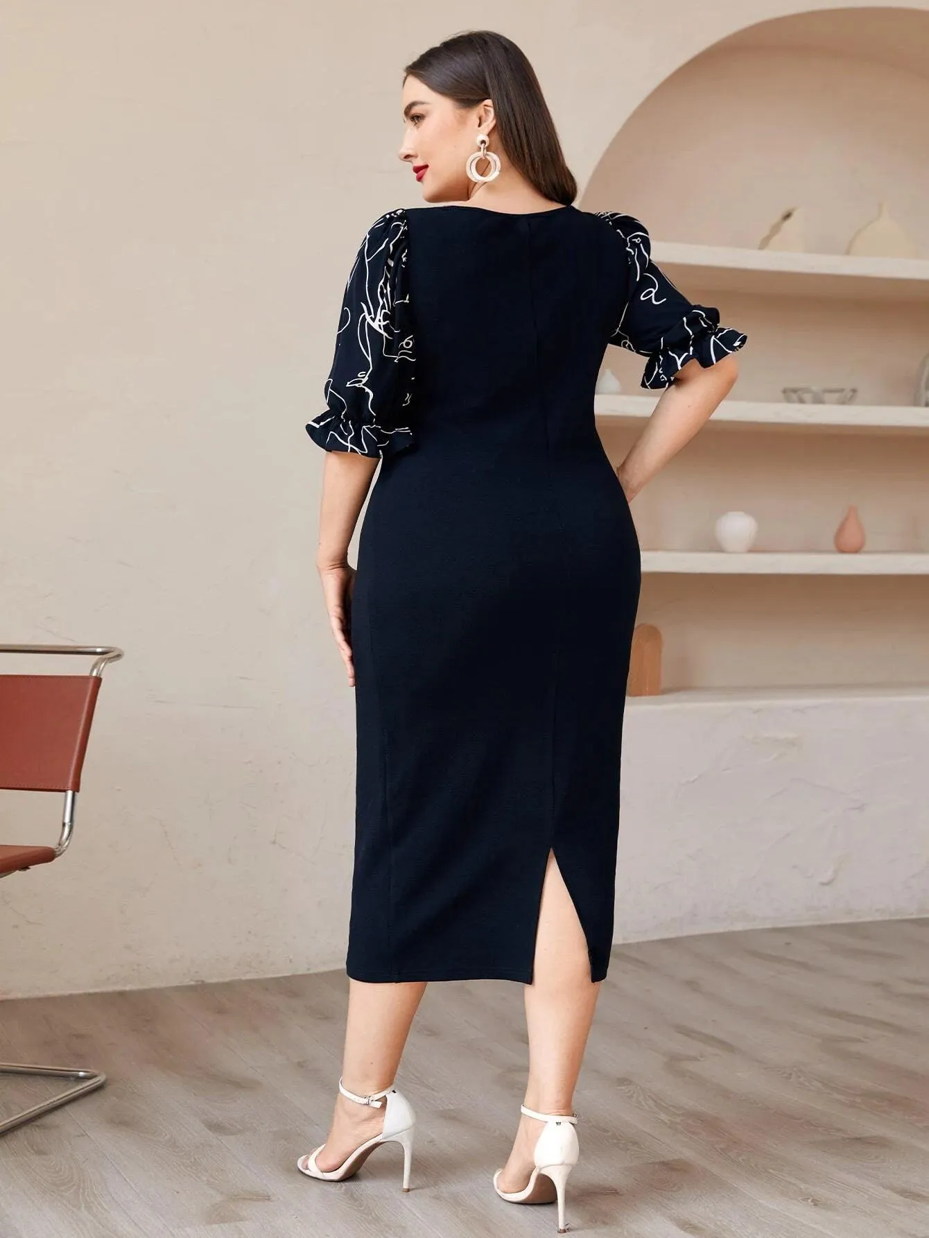 Vestidos Midi Com Maga Em Abstrata Plus Size - Yasmin